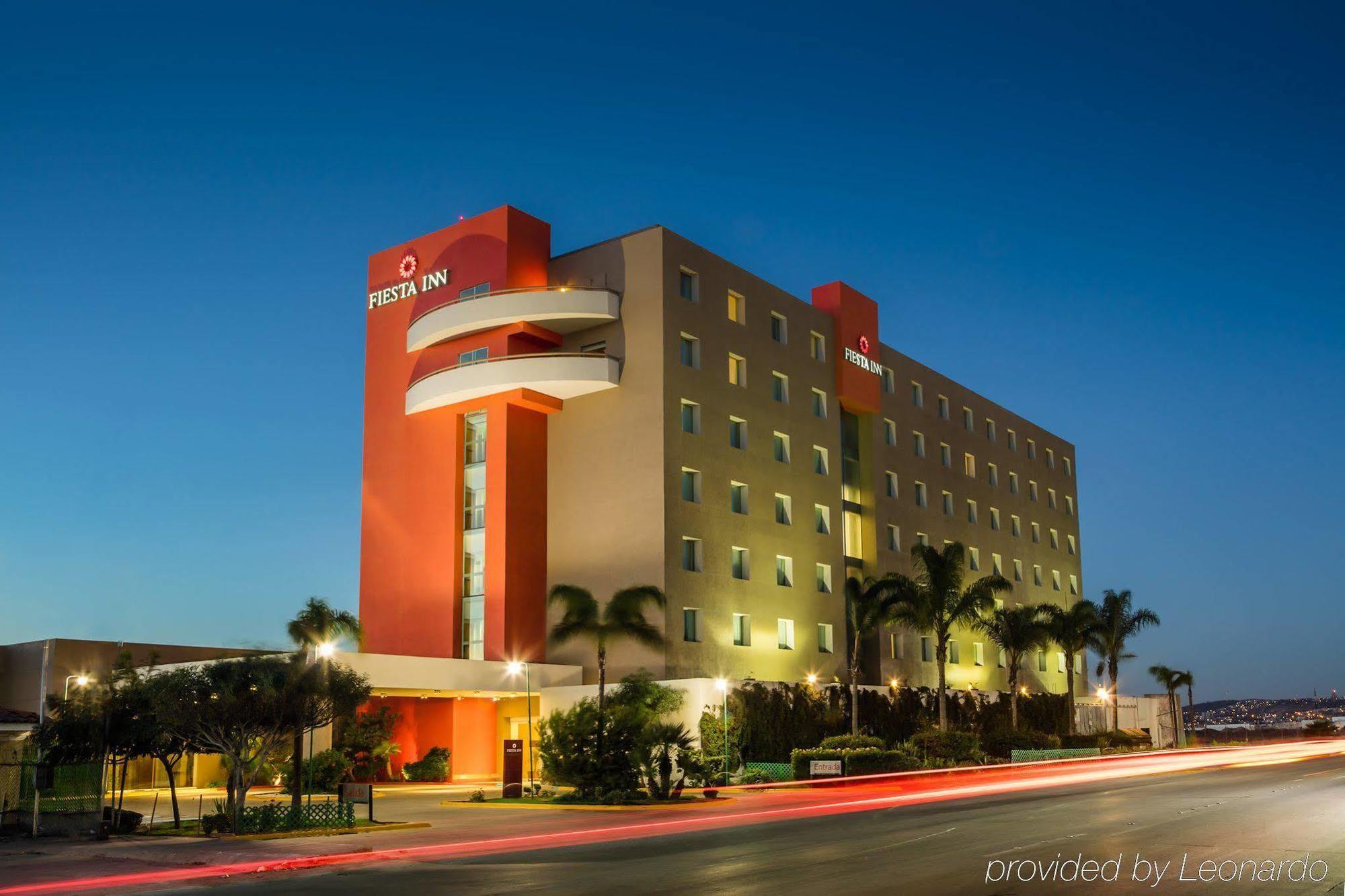 Hotel Fiesta Otay Aeropuerto 4*