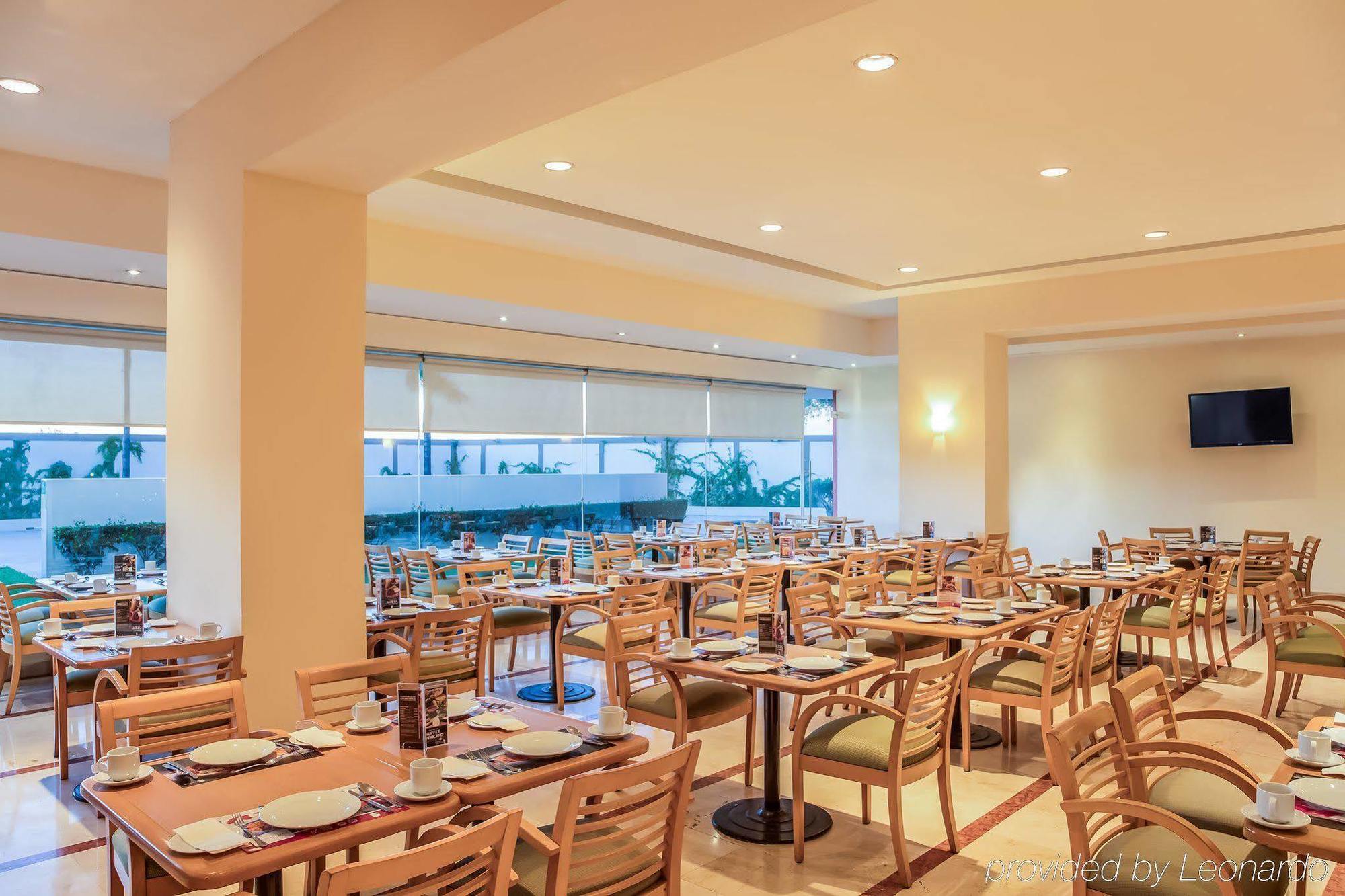 Hotel Fiesta Otay Aeropuerto