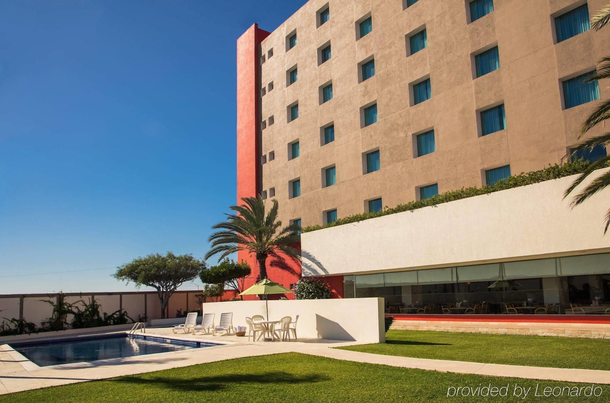Hotel Fiesta Otay Aeropuerto 4*